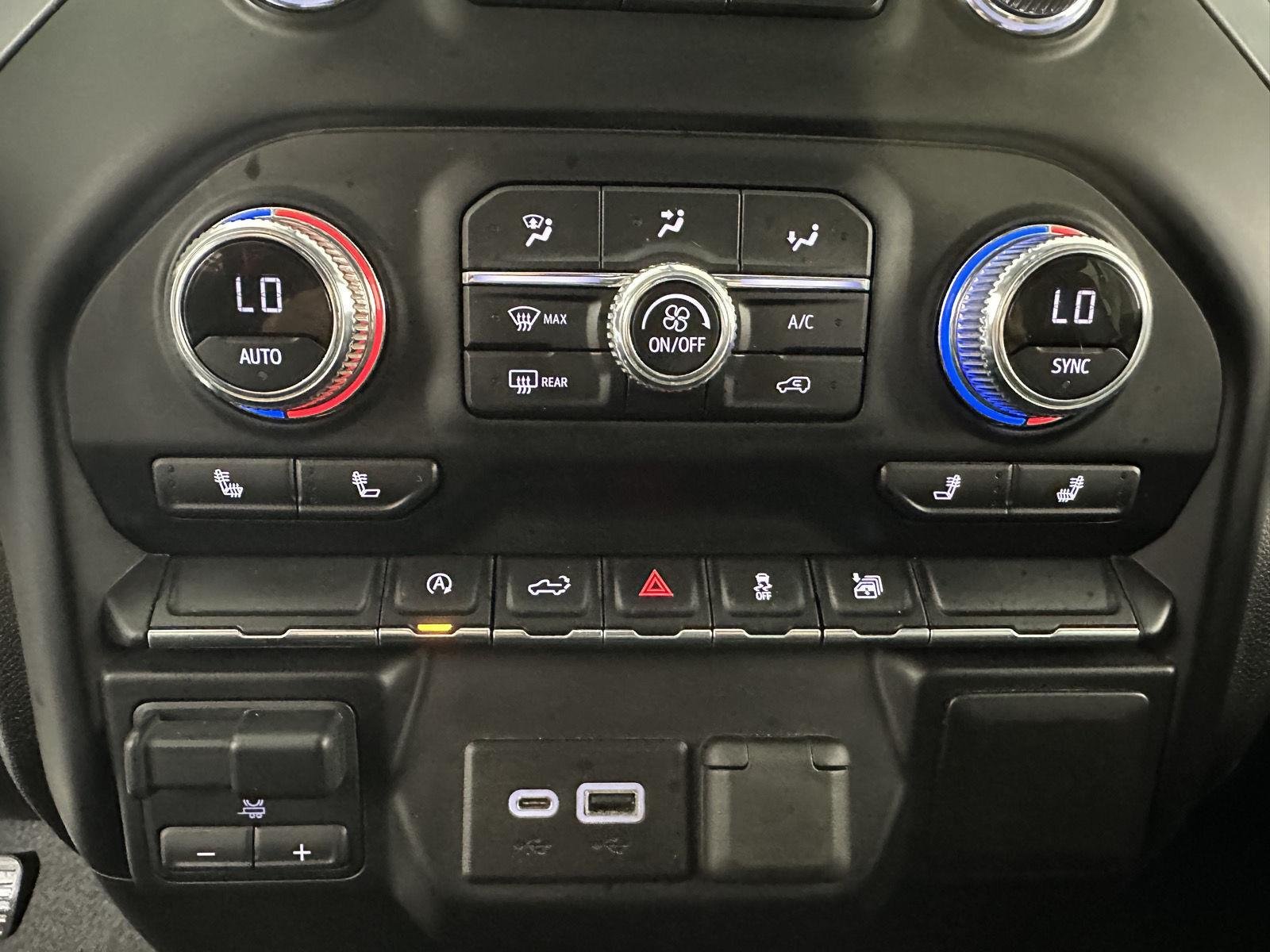 Used 2020 Onyx Black GMC Elevation image 22
