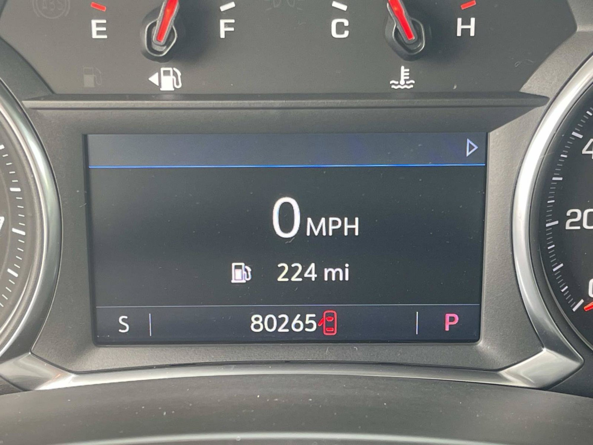 Used 2023 Summit White GMC AT4 image 42
