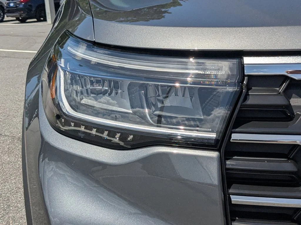 New 2026 Carbonized Gray Metallic Ford Active image 10