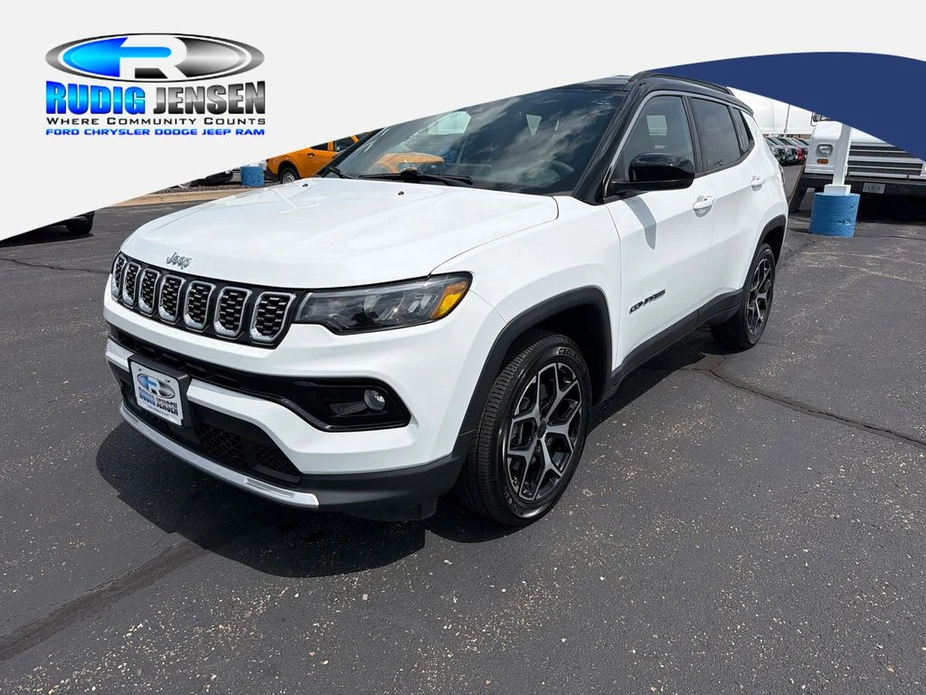 Used 2025 White Jeep Limited image 1