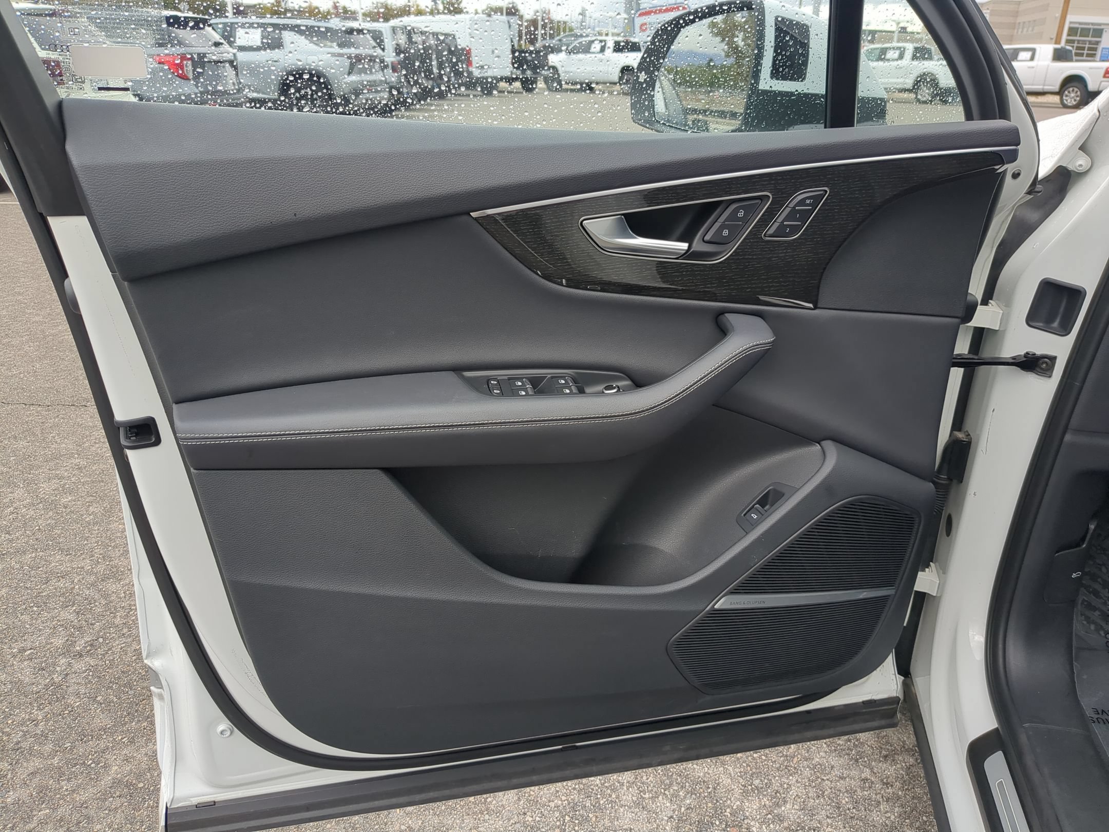 Used 2025 White Audi Premium Plus image 12