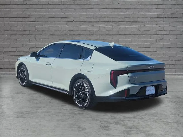 Used 2025 Gray Kia GT-Line image 3