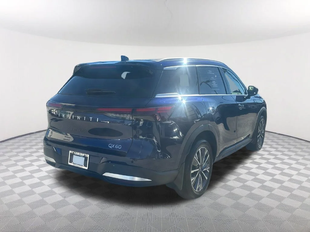 Certified Used 2027 Blue INFINITI LUXE image 5