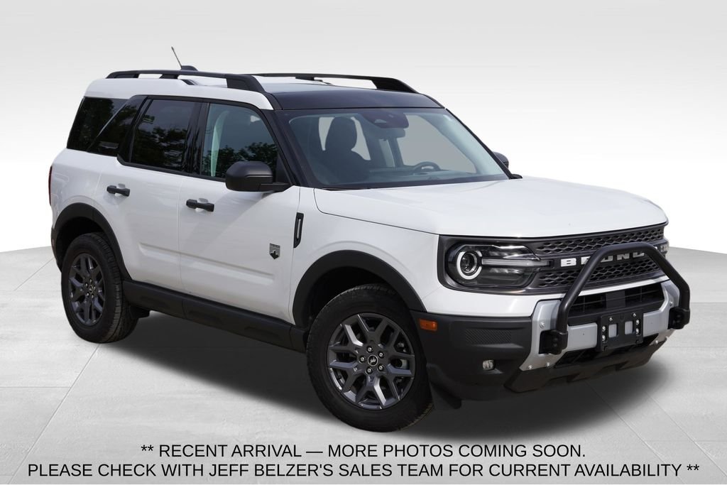 Used 2025 White Ford Big Bend image 1