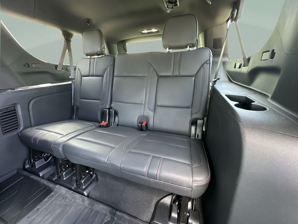 Used 2025 Black Chevrolet RST image 46
