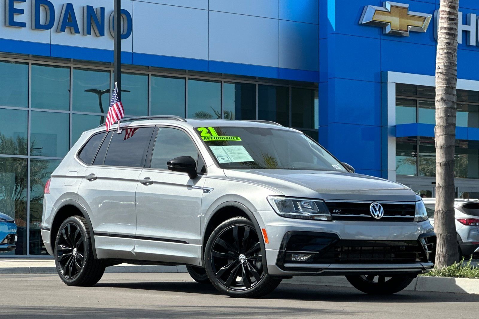 Used 2021 Volkswagen Tiguan SE R-LINE BLACK with VIN 3VV3B7AX0MM129307 for sale in Santee, CA