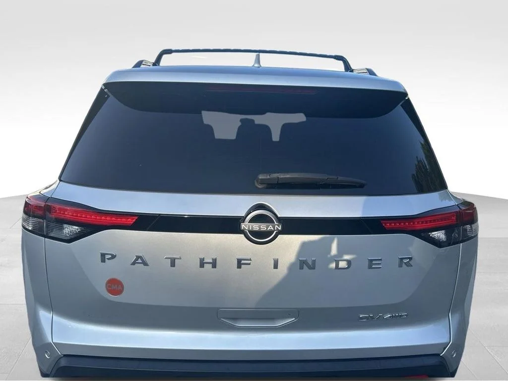 Used 2023 Silver Nissan SV image 3
