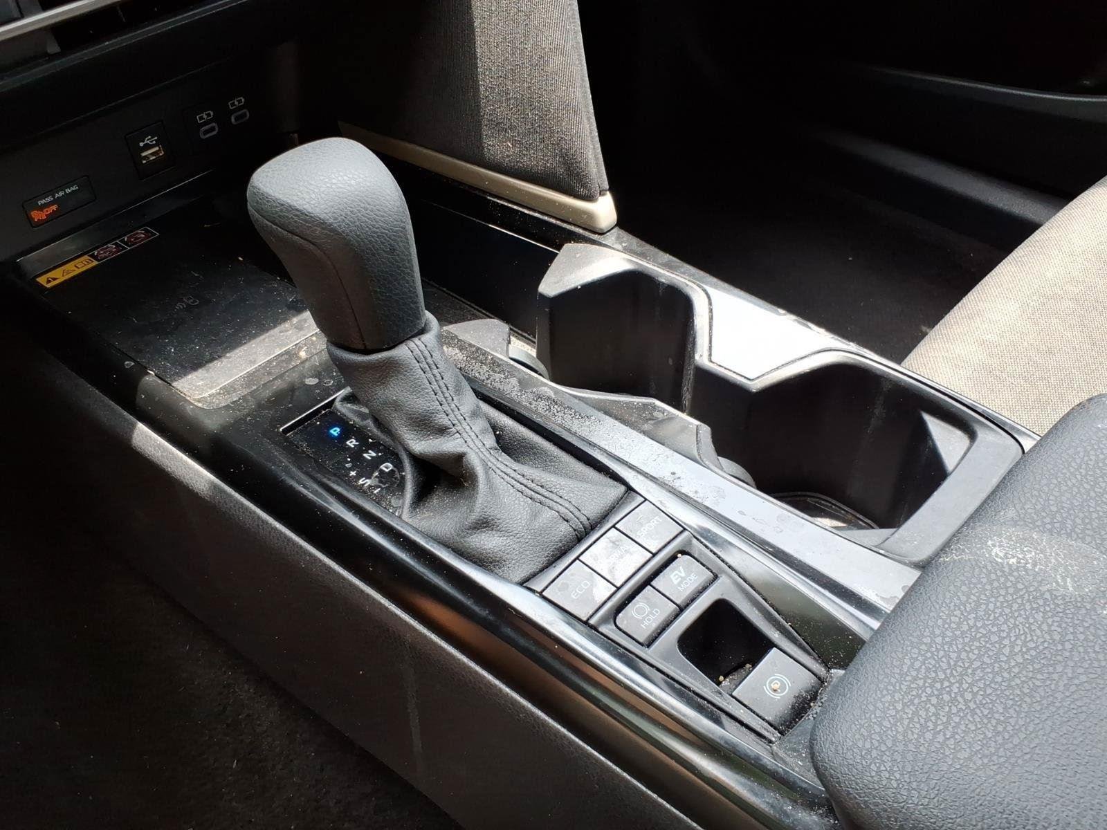 Used 2025  TOYOTA  image 23