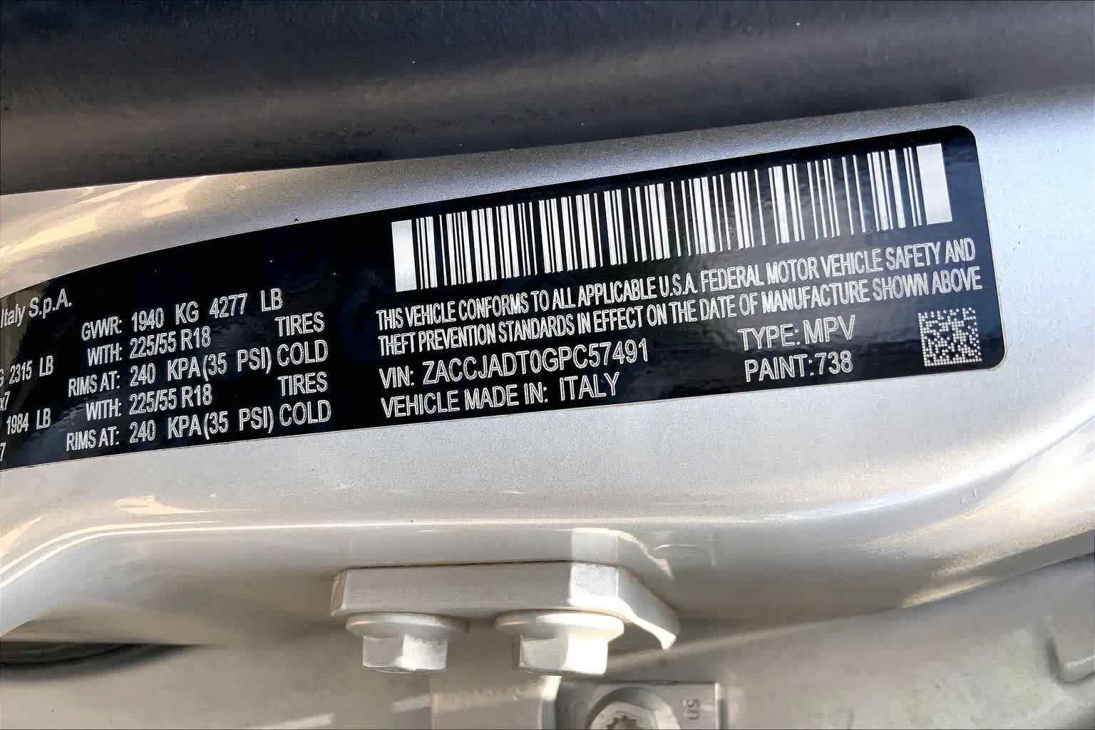 Used 2016 Glacier Metallic Jeep Limited image 34