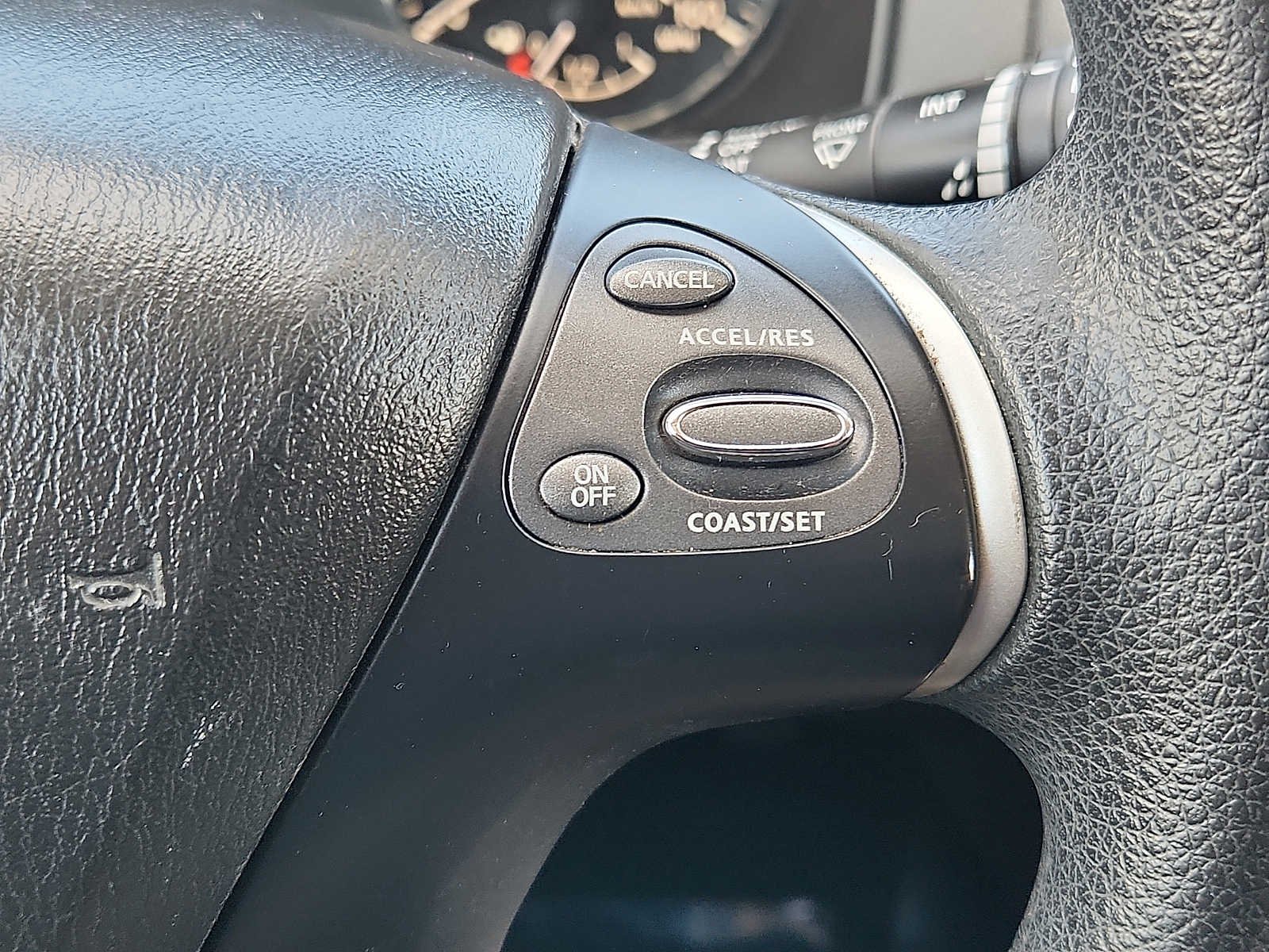Used 2019 White Nissan S image 25
