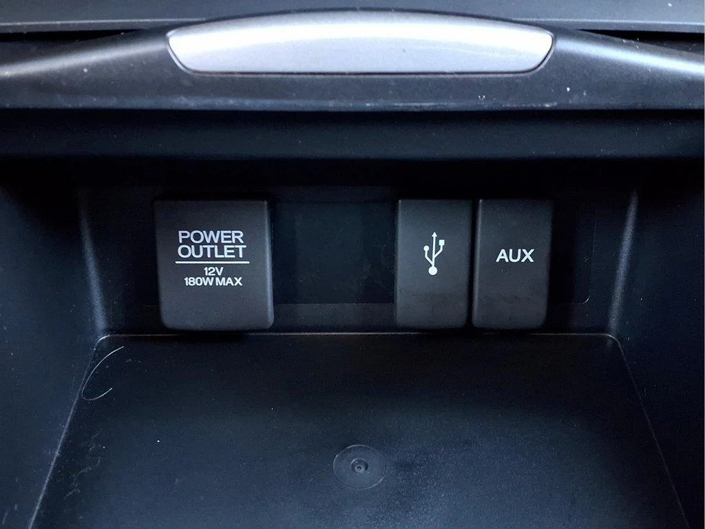 Used 2016 Crystal Black Pearl Acura FWD 4dr Tech Pkg image 25