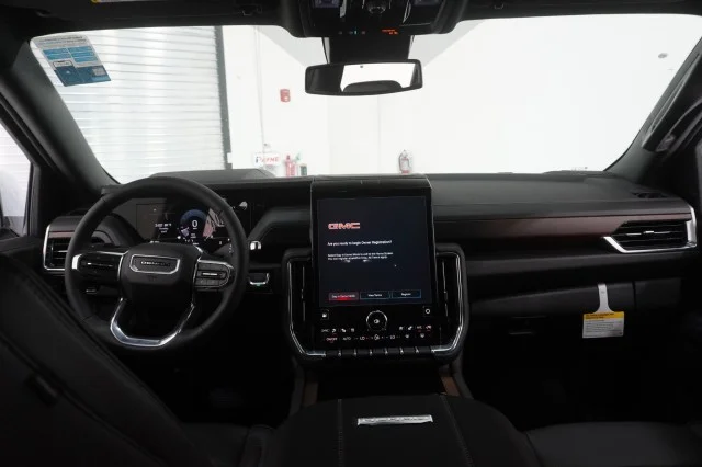 2026 GMC Yukon XL Denali - Photo 27