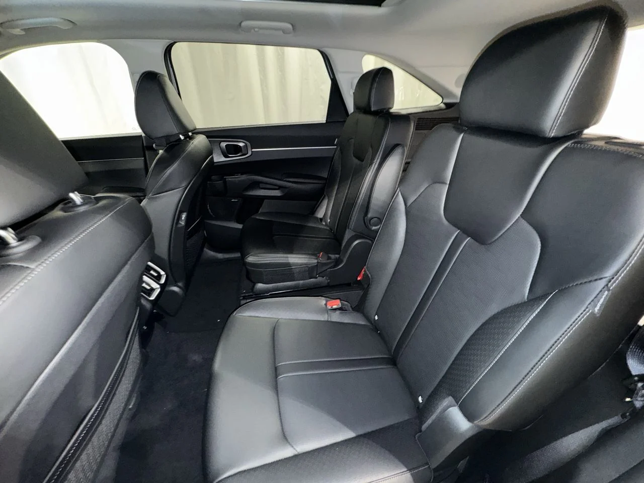 New 2026 Ivory Kia X-Line EX image 28