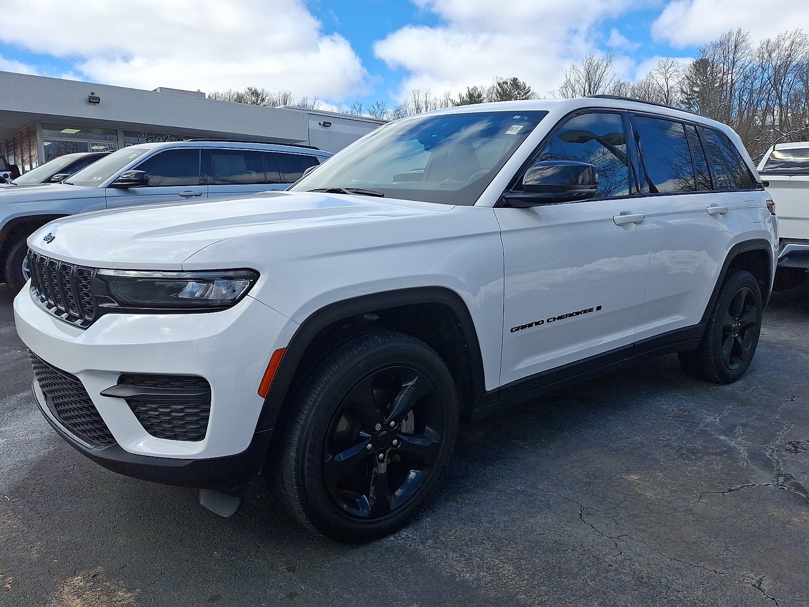 Certified Used 2023 Bright White Clearcoat Jeep Altitude image 3