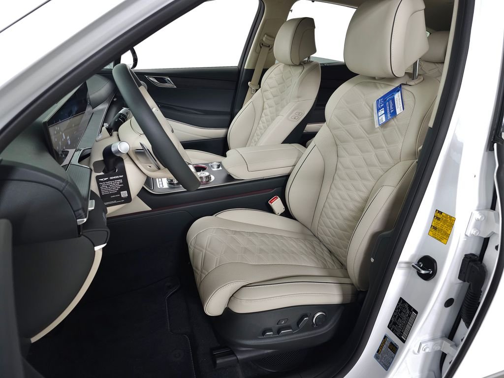 New 2026 White Genesis 3.5T image 12