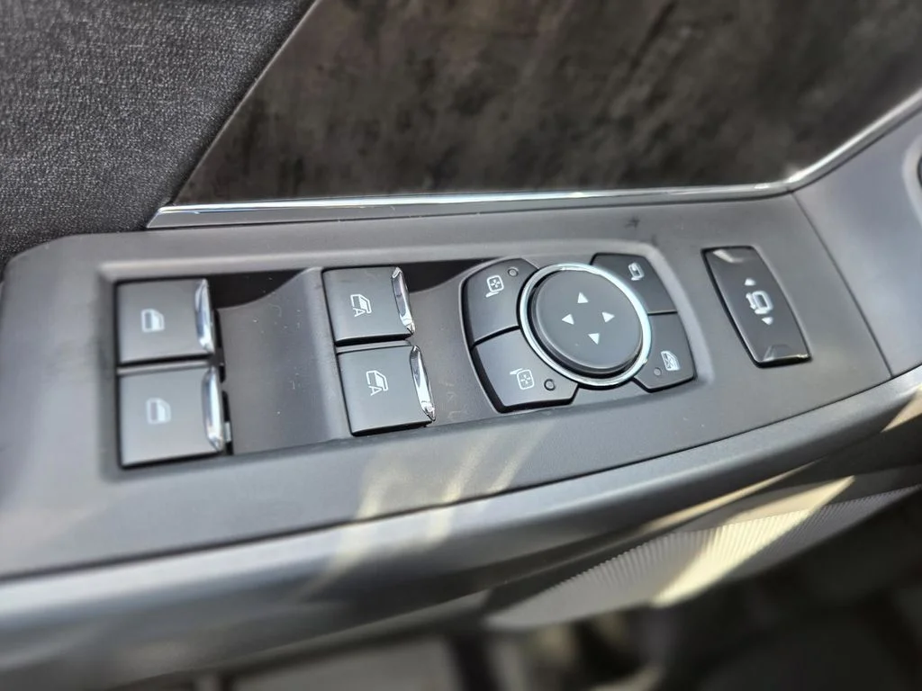 New 2026 Carbonized Gray Metallic Ford F-250® Lariat® image 22