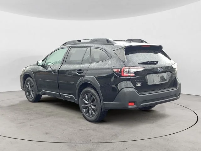 Used 2023 Crystal Black Silica Subaru Onyx Edition image 3