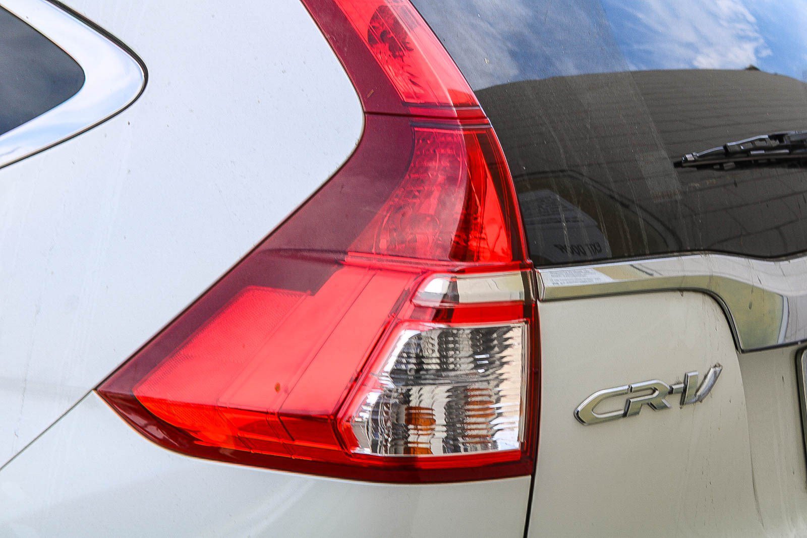 Used 2015 White Diamond Pearl Honda EX-L image 8