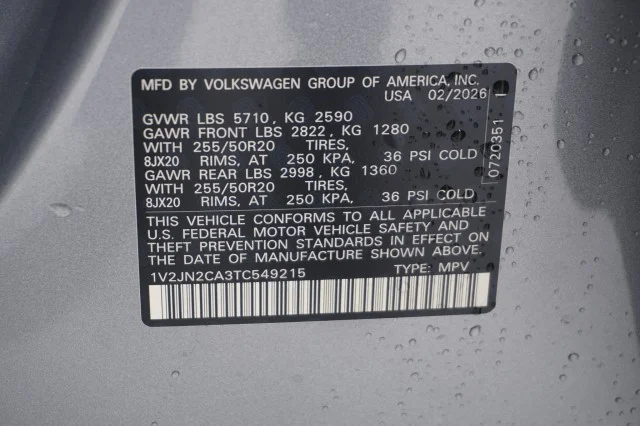 New 2026 Silver Mist Metallic Volkswagen 2.0T SE w/Technology image 37