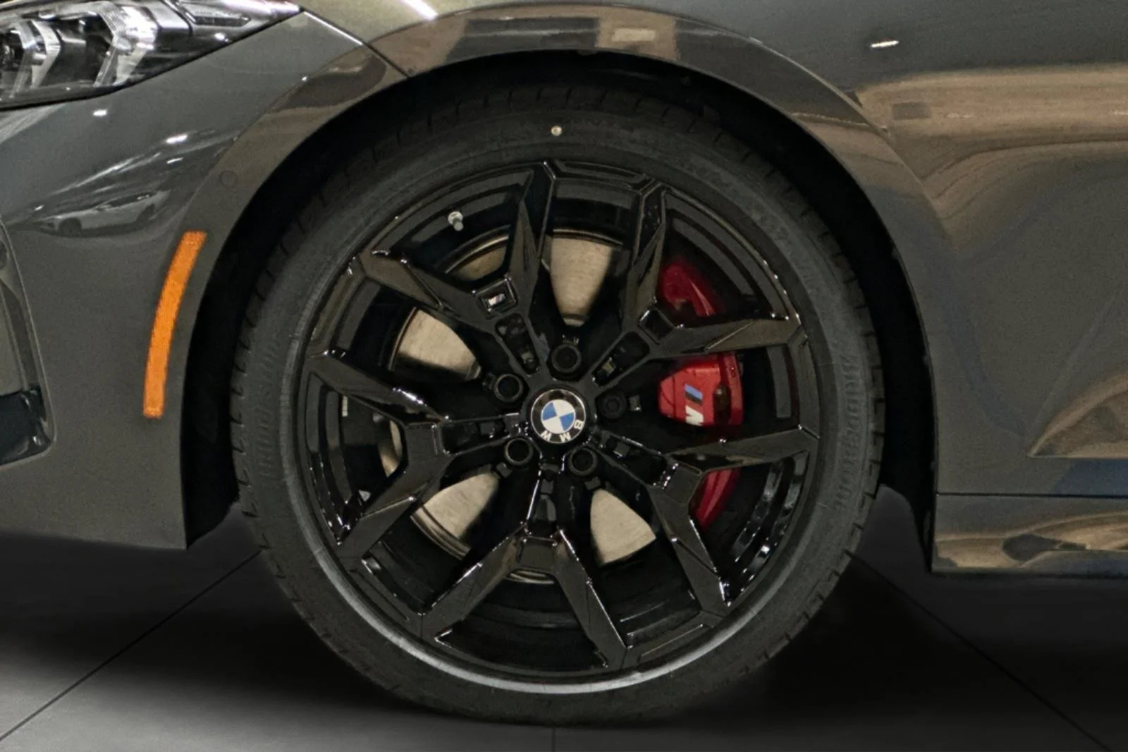 New 2026 Dravit Grey Metallic BMW M340i NA image 25