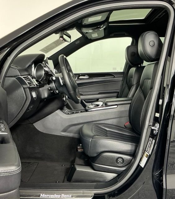 Used 2019 Black Mercedes-Benz GLS 450 image 13
