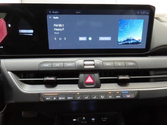 2025 Kia K4 LXS - Photo 23
