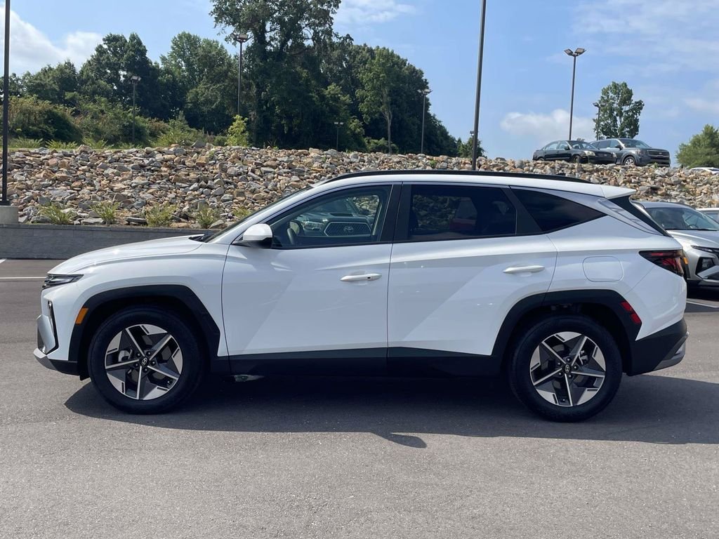 Used 2026 White Hyundai SEL image 6