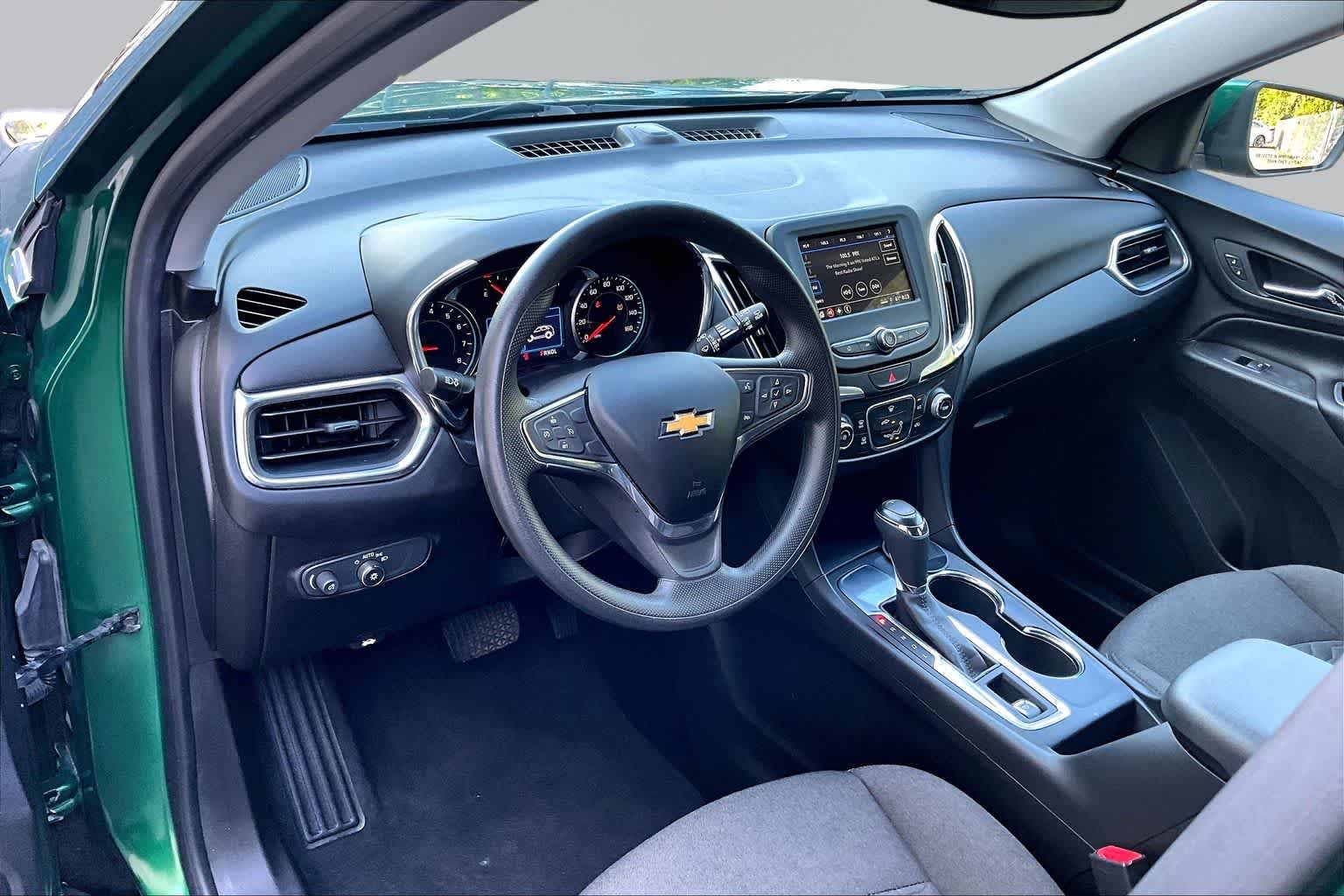 Used 2019 Ivy Metallic Chevrolet LT image 17