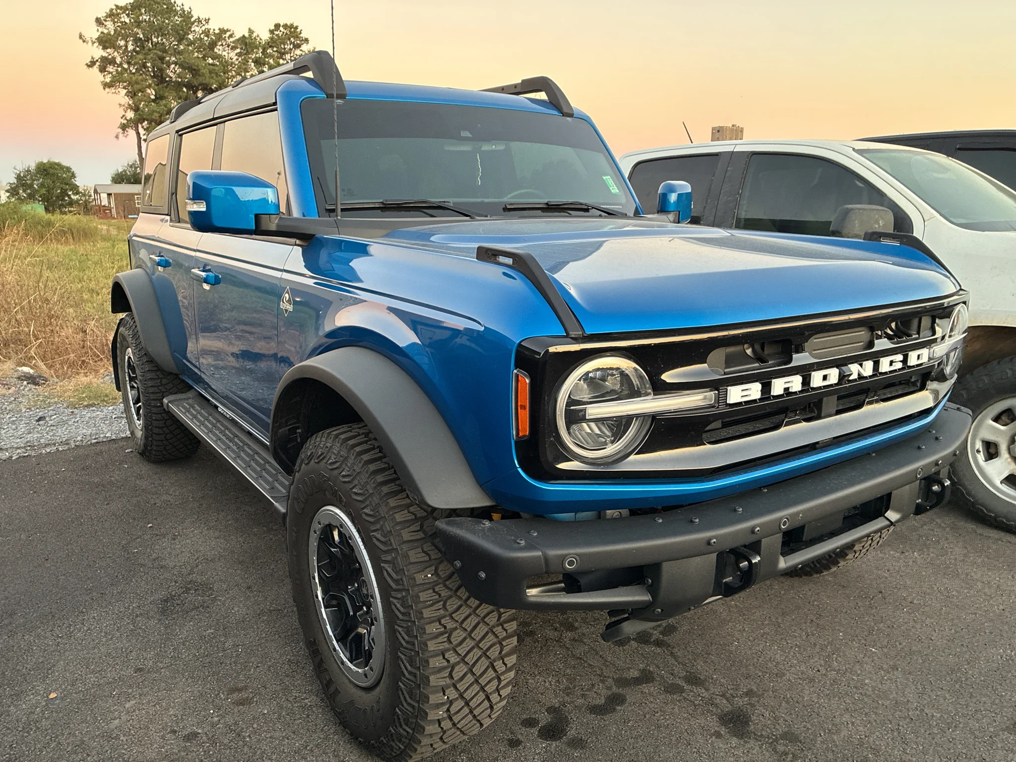 Used 2024 Velocity Blue Metallic Ford Outer Banks image 3