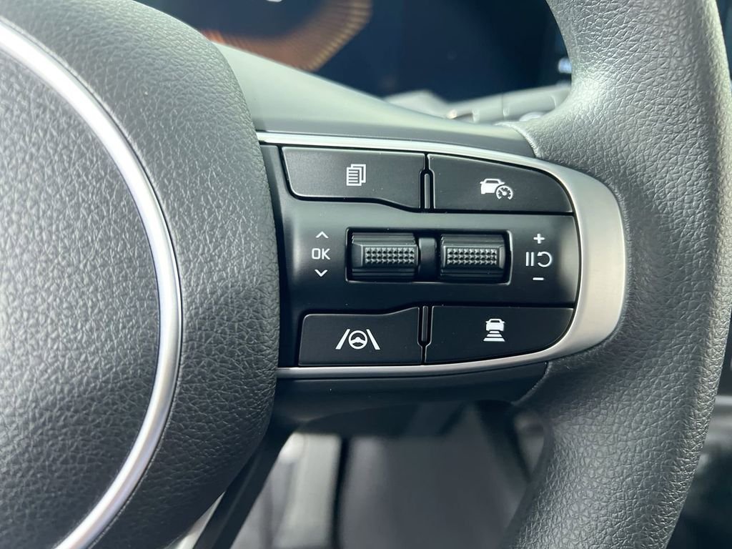 New 2026 Snow White Pearl Kia LXS FWD image 18