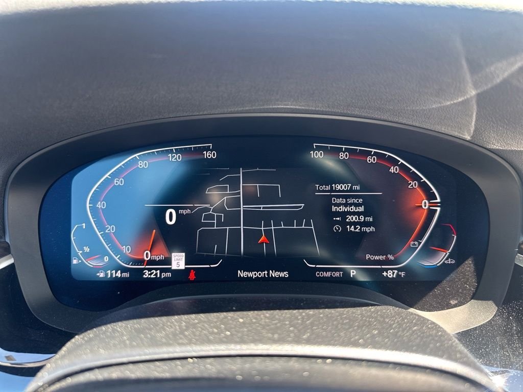 Used 2023 Gray BMW 540i image 10
