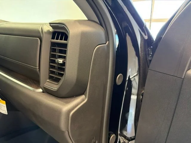 New 2026 Onyx Black GMC SLT image 28