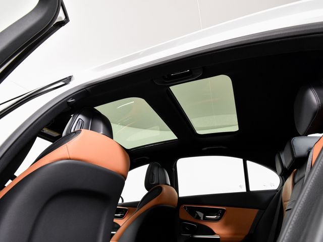New 2026 Polar White Mercedes-Benz C 43 AMG® image 40