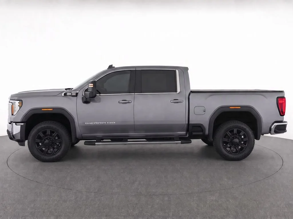 Certified Used 2026 Sterling Metallic GMC SLE image 8