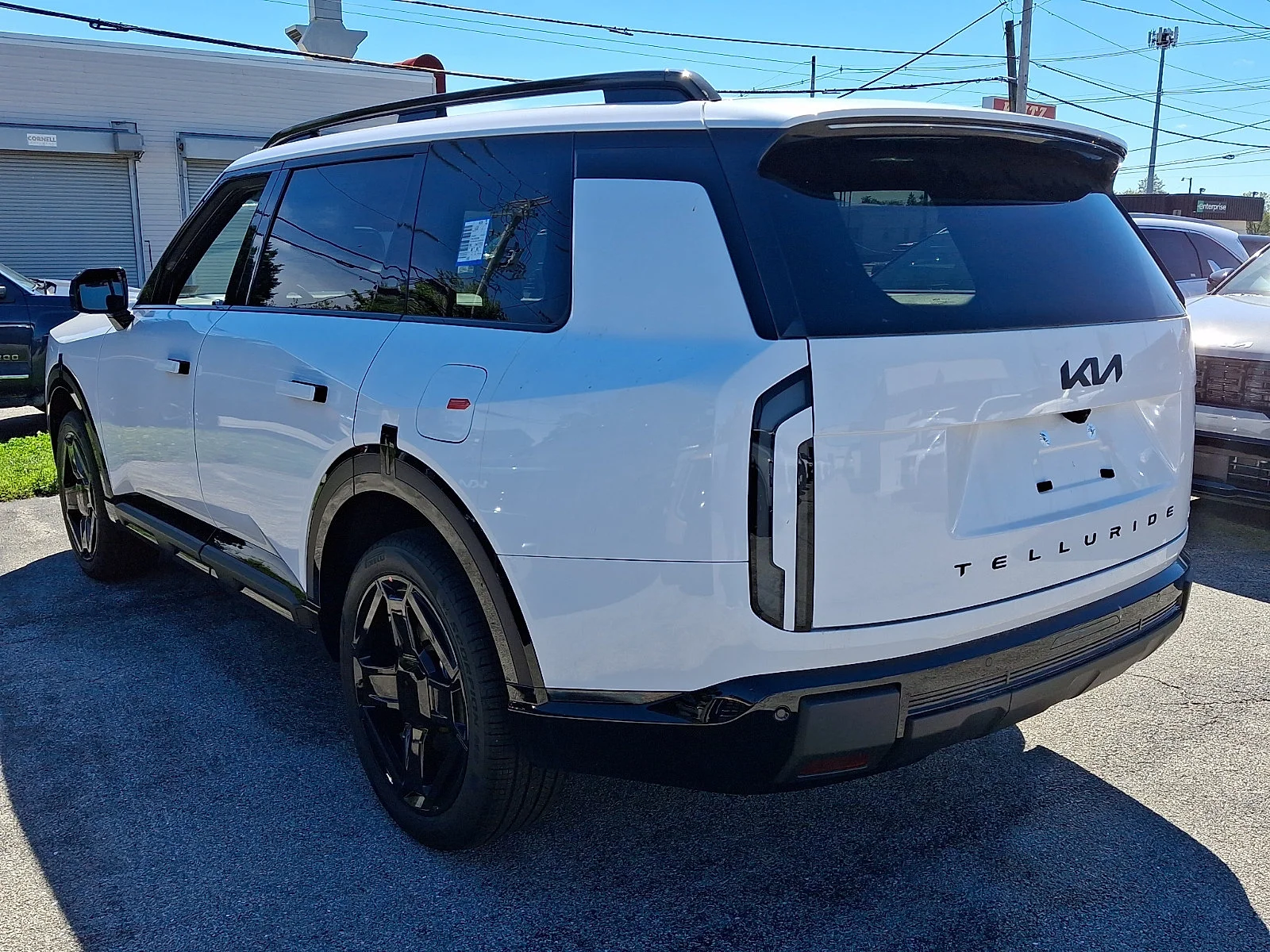 New 2027 White Kia X-Line EX image 5