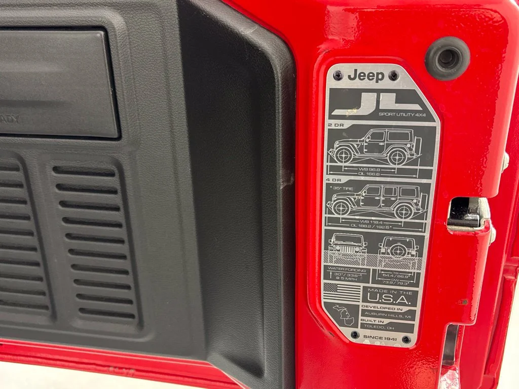 Used 2023 Red Jeep Rubicon image 24