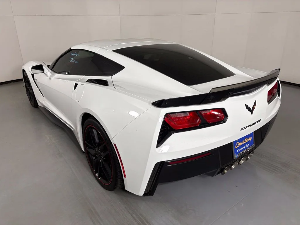 Certified Used 2019 White Chevrolet Stingray Z51 image 10