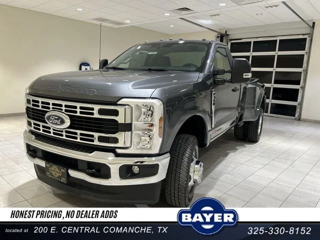 New 2026 Gray Ford XLT image 1