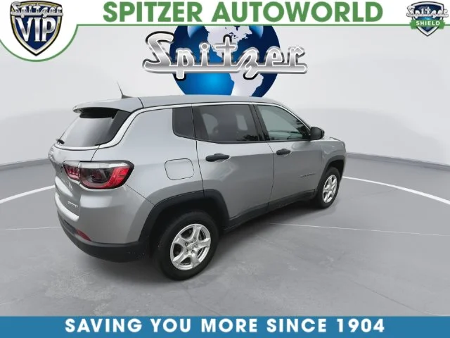 Used 2022 Silver Jeep Sport image 9