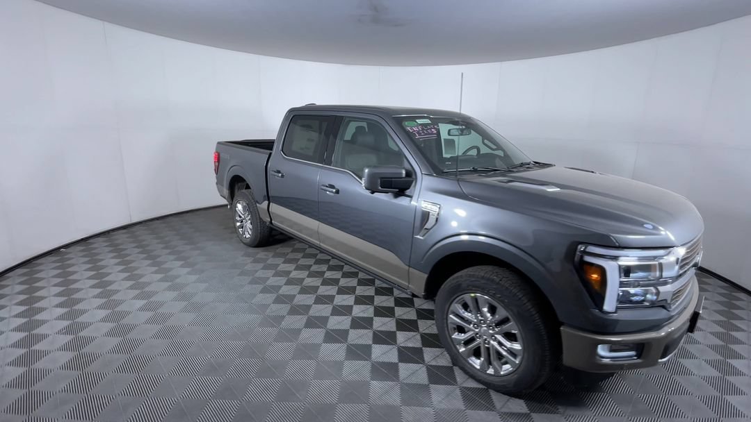 New 2026 Carbonized Gray Metallic Ford King Ranch image 2