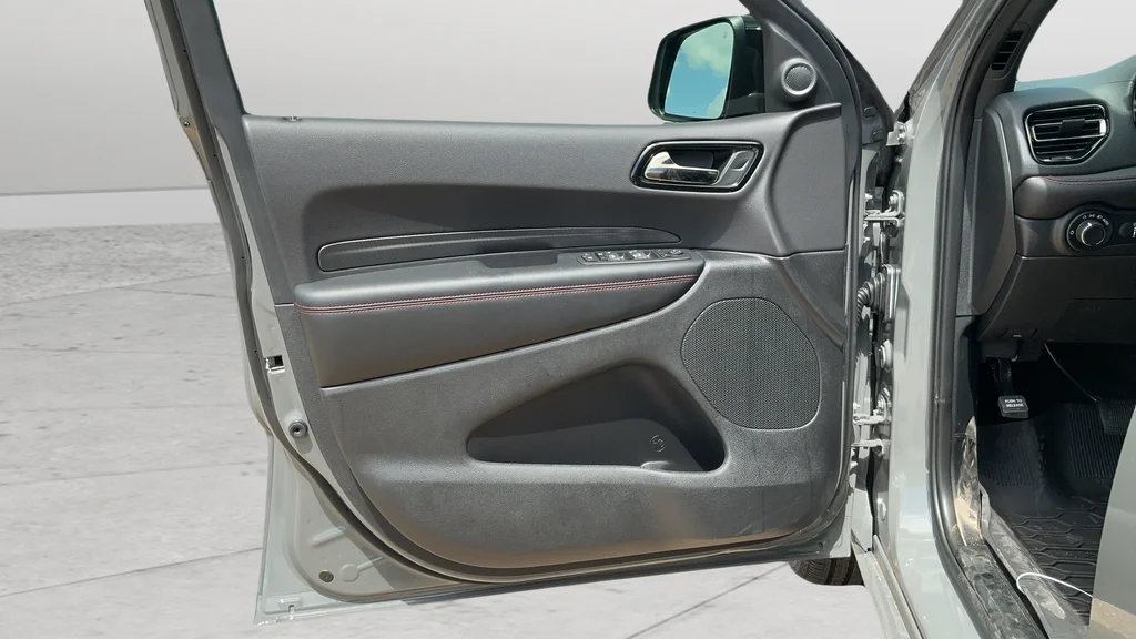 New 2026 Destroyer Gray Clear-Coat Exterior Paint Dodge GT image 18