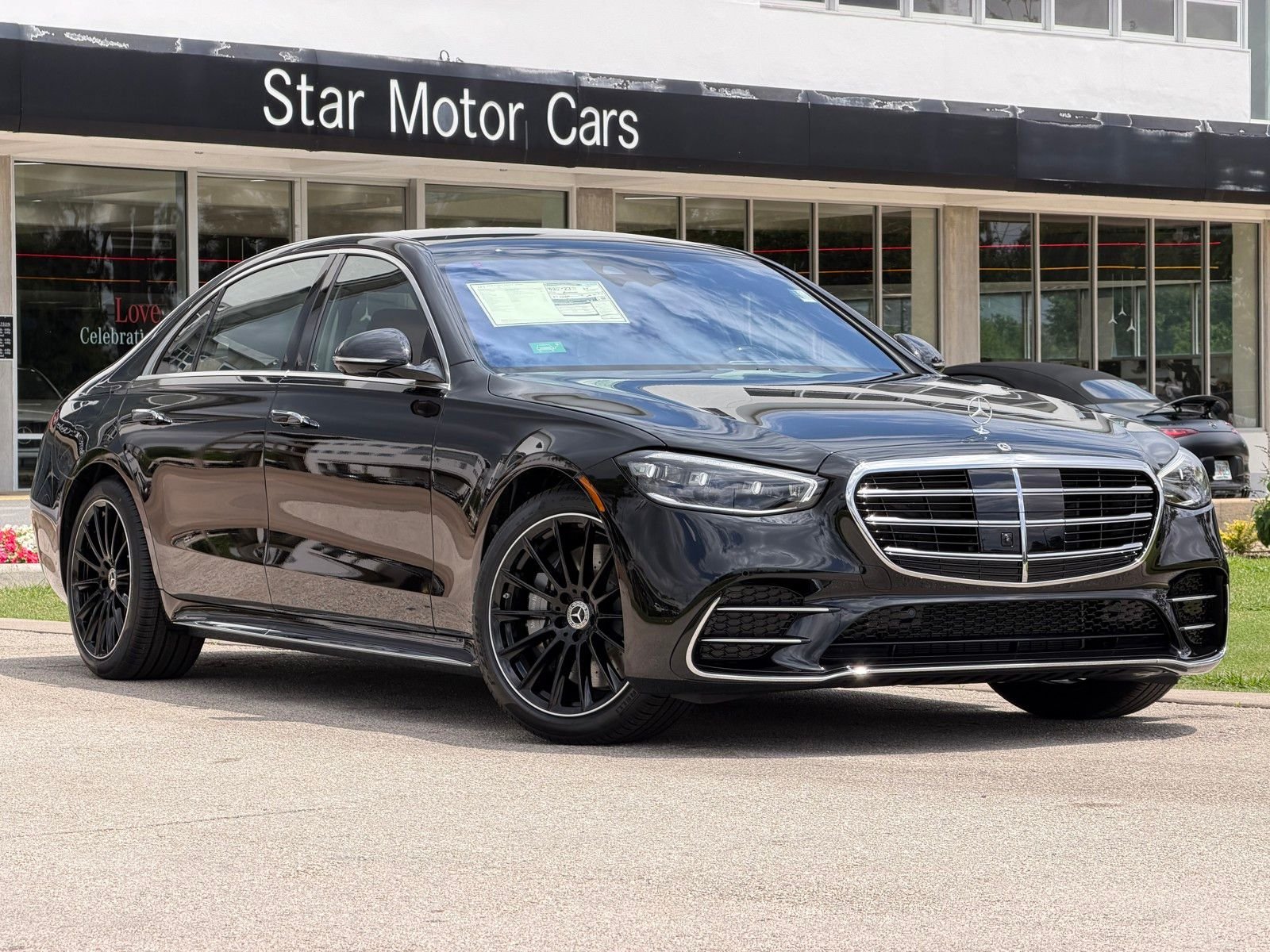 2026 Mercedes-Benz S-Class S 580e 4MATIC's photo
