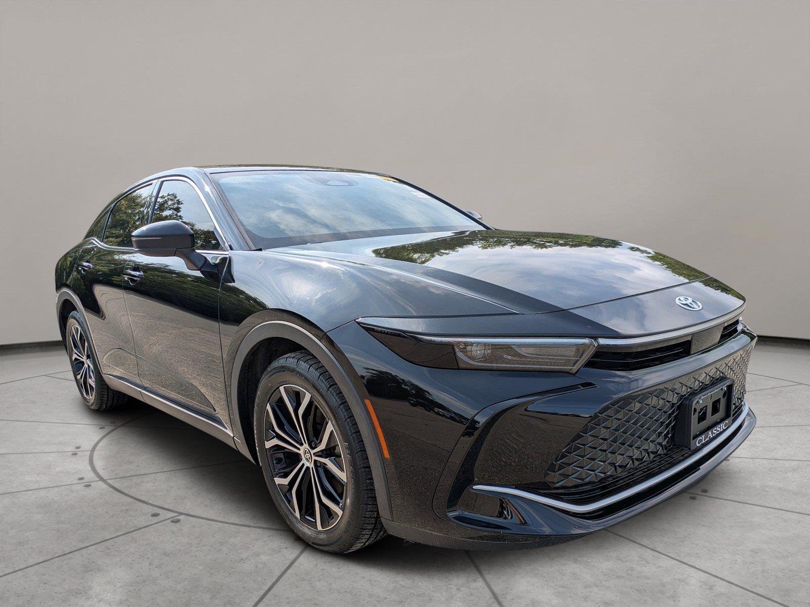 2023 Toyota Crown XLE