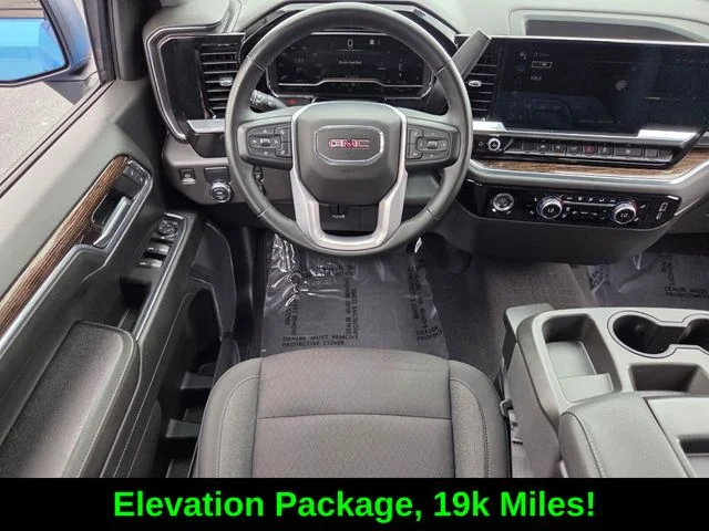 Used 2023 Blue GMC Elevation image 13