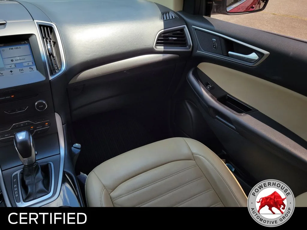 Used 2018 Red Ford SEL image 22