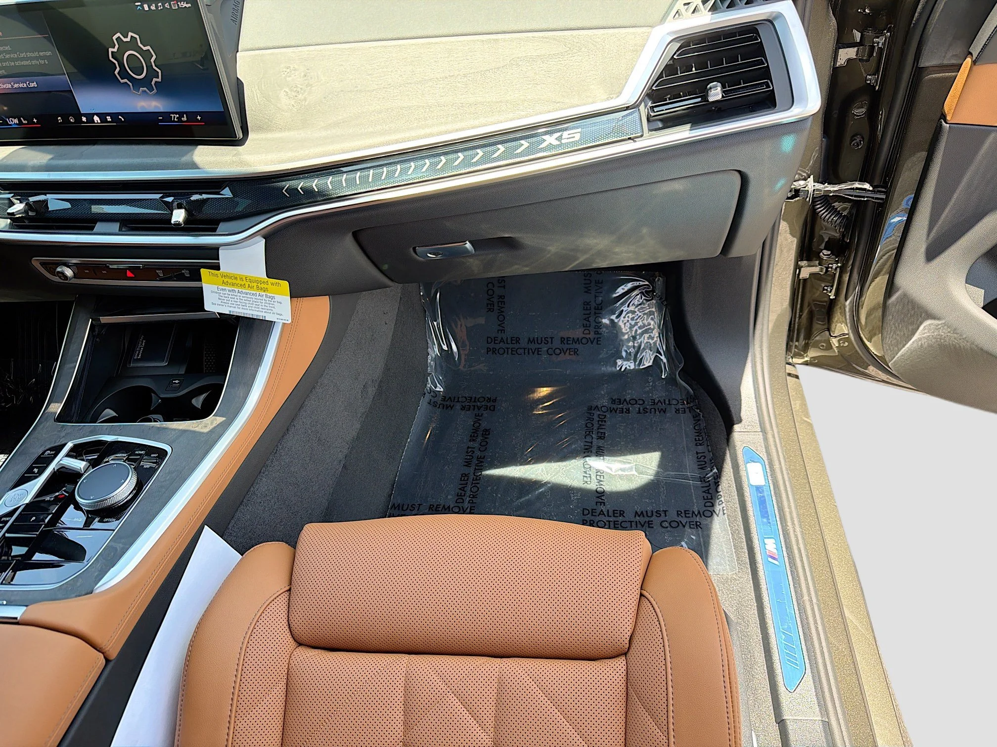 New 2026 Manhattan Green Metallic BMW sDrive40i image 17