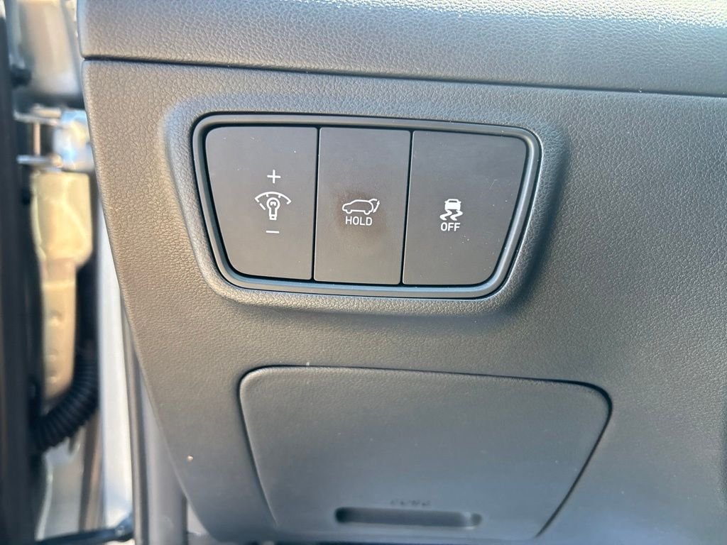 Certified Used 2023 Silver Hyundai Limited image 24