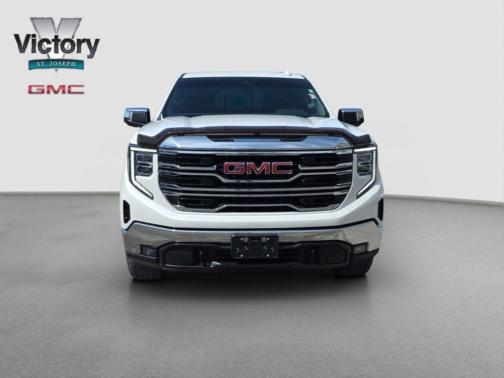 Used 2023 GMC Sierra 1500 SLT with VIN 3GTUUDE84PG118862 for sale in Kansas City