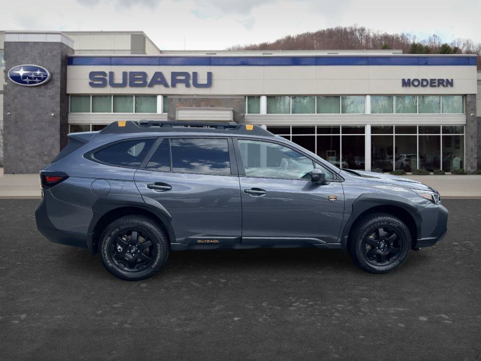 Used 2024 Magnetite Gray Metallic Subaru Wilderness image 4