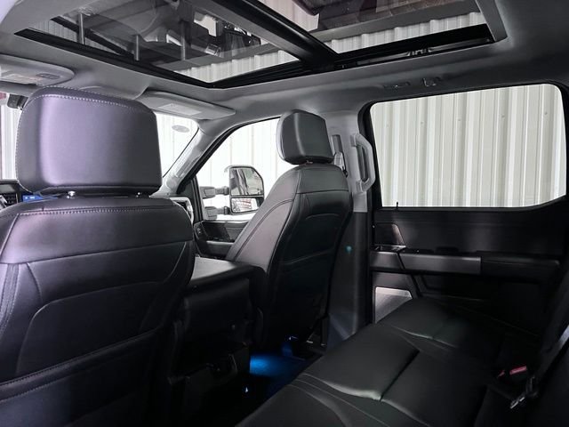 Used 2025 Blue Ford Lariat image 10